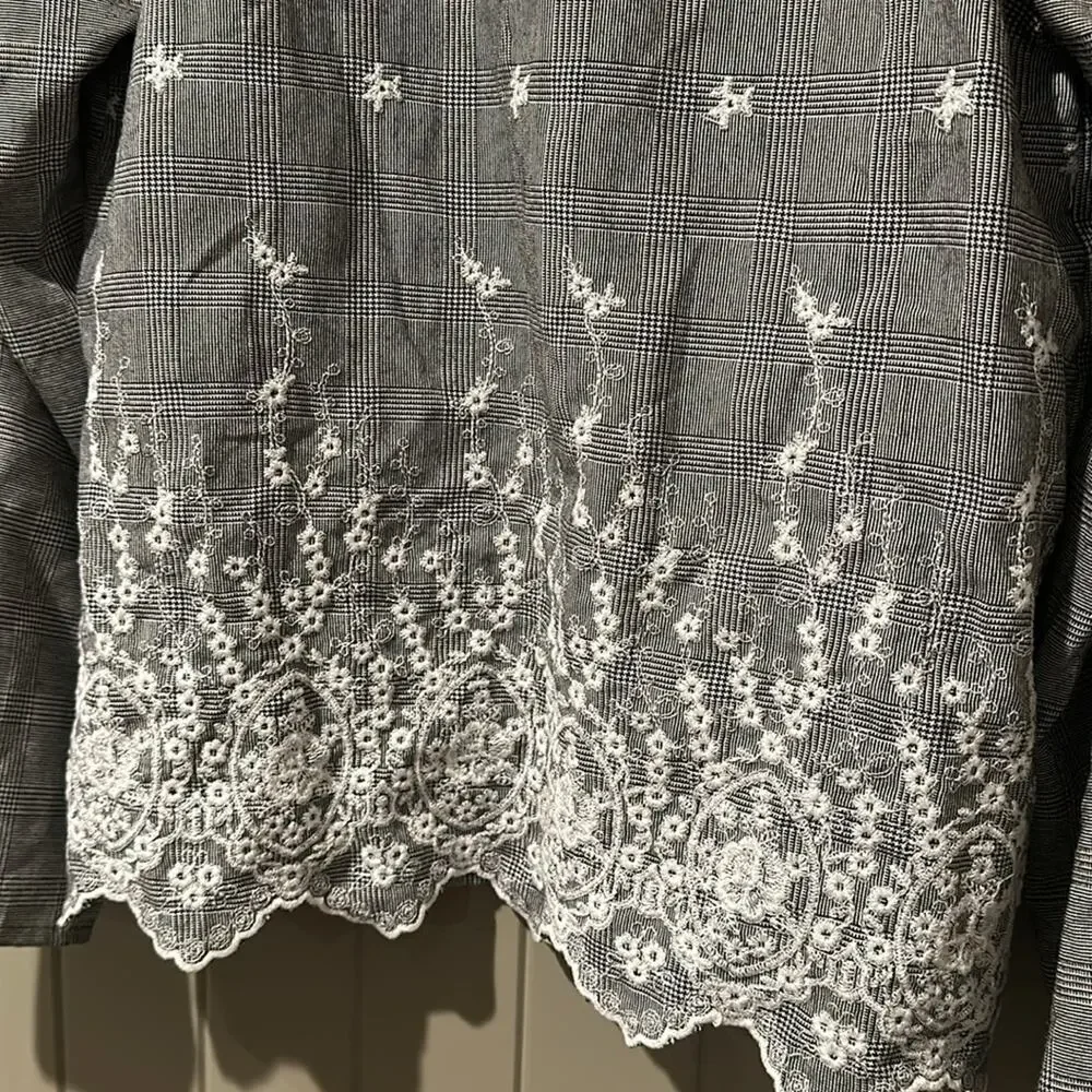 ZARA Lace Embroidered Top Sz S